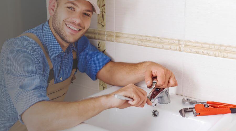 Handle or spout repair in Eastford, CT